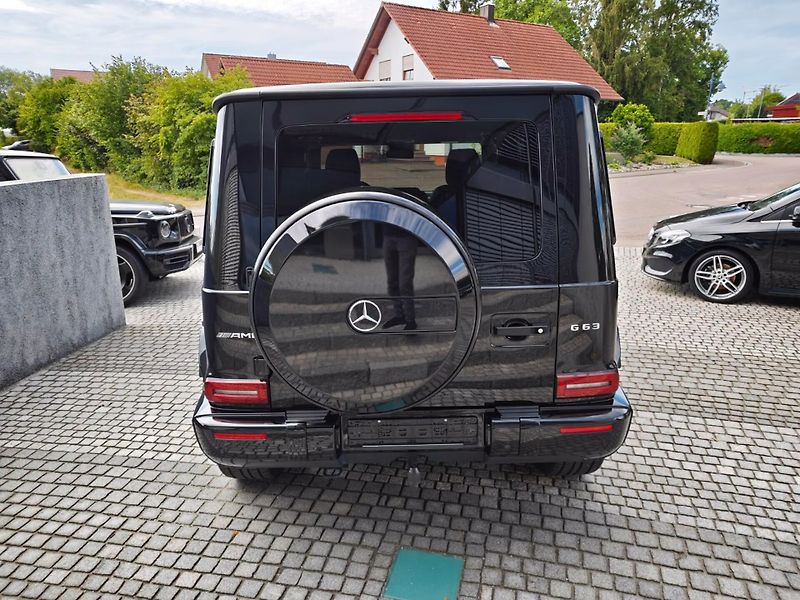Mercedes-Benz Třídy G 63 AMG - fotka 7 z 16