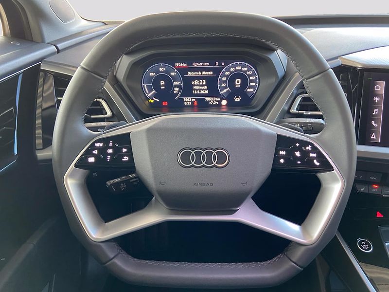 Audi Q4 e-tron 45 S-Line LED Keyless Navi - fotka 10 z 12