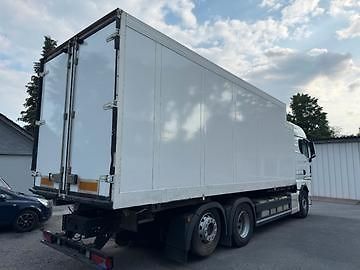 MAN TGX (2022) 26.470 6x2 chlaďák EURO 6 - fotka 6 z 12