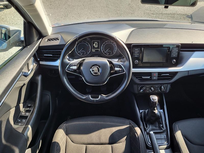 Škoda Scala 1.0 TSI 70kW AMBITION *ČR - fotka 9 z 42
