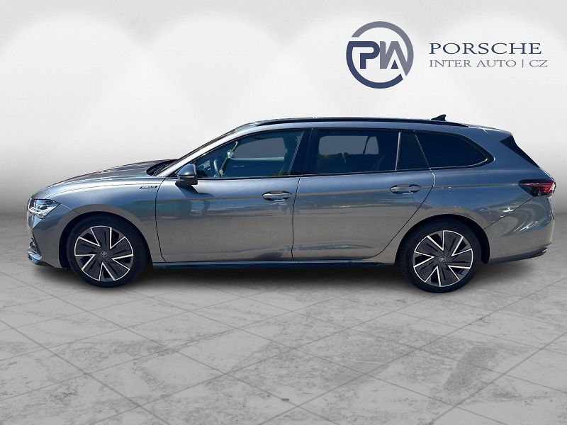 Škoda Superb Sportline 2.0 TDI 110kw DSG Co - fotka 3 z 25