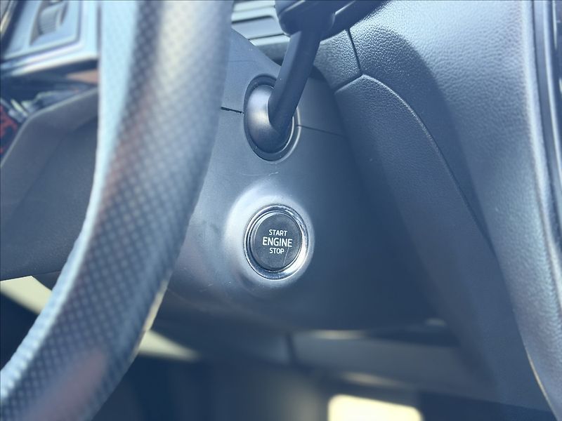 Škoda Octavia TDI DSG F1 NAVI, EL.KUFR - fotka 14 z 34