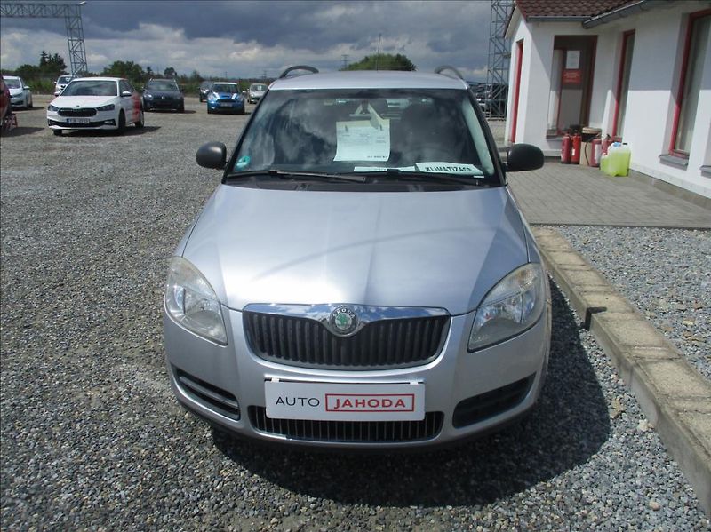 Škoda Fabia 1,4 i 16v, klimatizace, - fotka 2 z 26