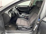 Volkswagen Passat (2015) 1.6TDi, DSG, LED - náhled 9