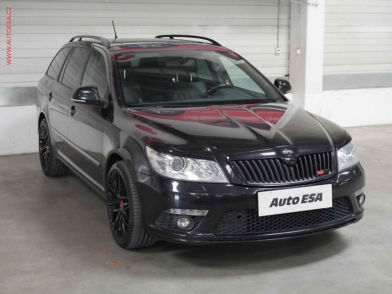 Škoda Octavia (2010) 2.0 TSI, servis.kniha, AC - fotografie inzerátu