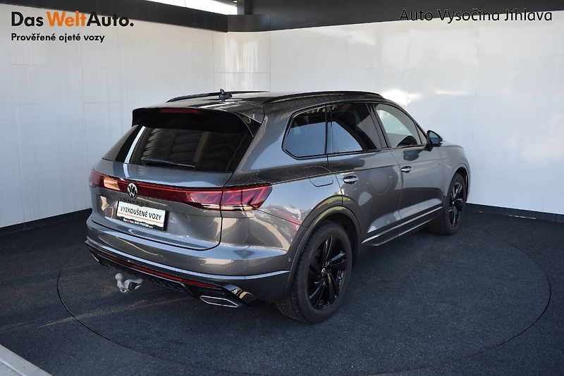 Volkswagen Touareg (2025) R-Line 3.0TDI 210kW,Webasto, T - fotka 2 z 30