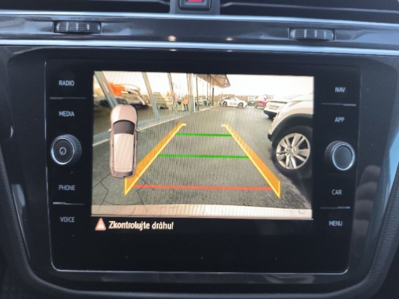 Volkswagen Tiguan 1.5 TSi DSG MaratonEdition - fotka 16 z 25