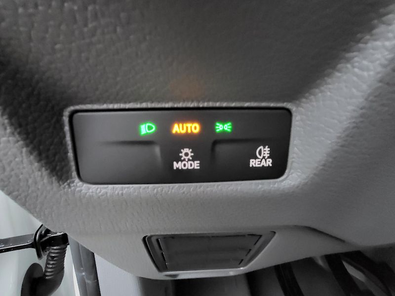 Volkswagen Crafter (2026) 35 103KW 6G FWD DR- 10km - fotka 19 z 32
