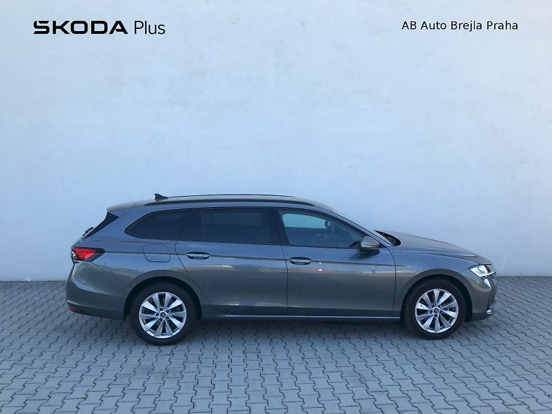 Škoda Superb (2025) COMBI SELEC TD 110/2.0 A7F - fotka 6 z 28
