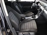 Volkswagen Passat (2009) 1.4 TSI, po STK, plně pojízdný - náhled 7