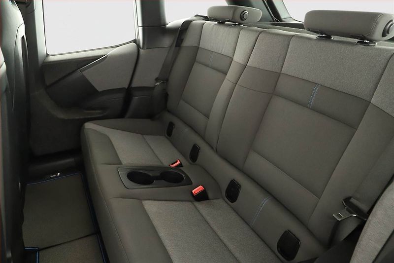 BMW i3 (2021) 120Ah BEV, SoH 91% - fotka 7 z 17