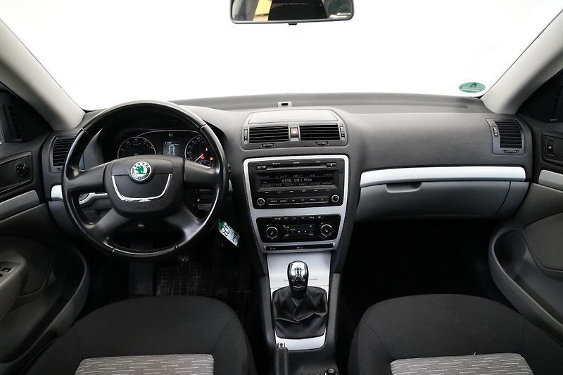 Škoda Octavia - fotka 5 z 22