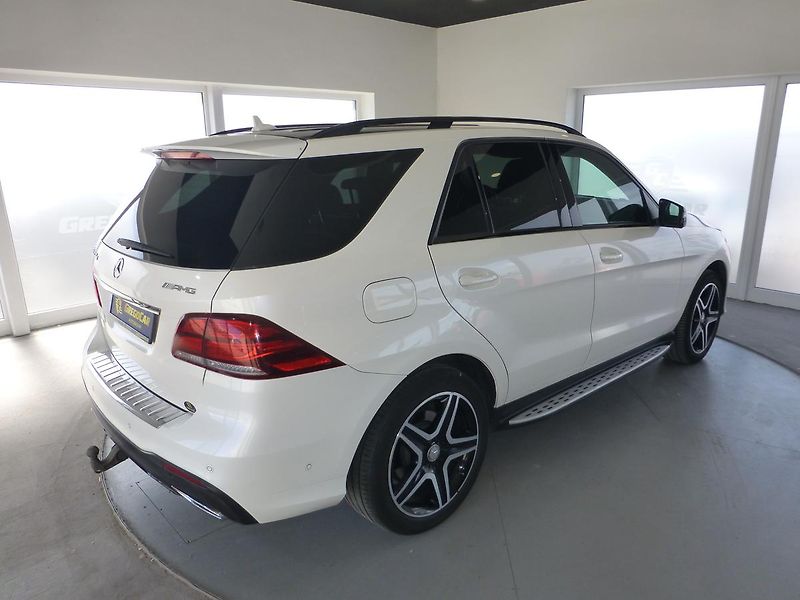 Mercedes-Benz GLE (2016) 350D*KAMER*TAŽ 3,5T*NEW ČR*AMG - fotka 5 z 28