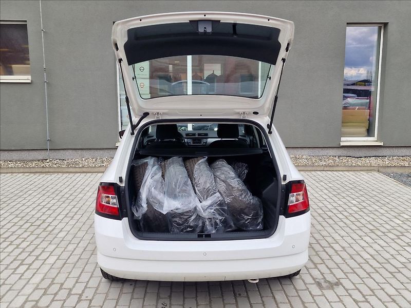 Škoda Fabia 1.0TSI Style,původ ČR,1.Maj. - fotka 40 z 50