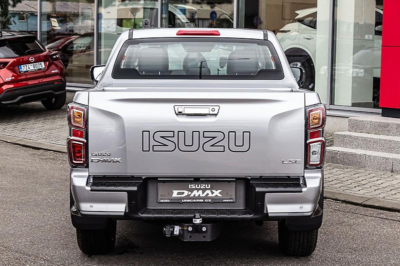 Isuzu D-Max (2025) 1,9 D AT 4x4  LSE Double Cab - fotka 7 z 31