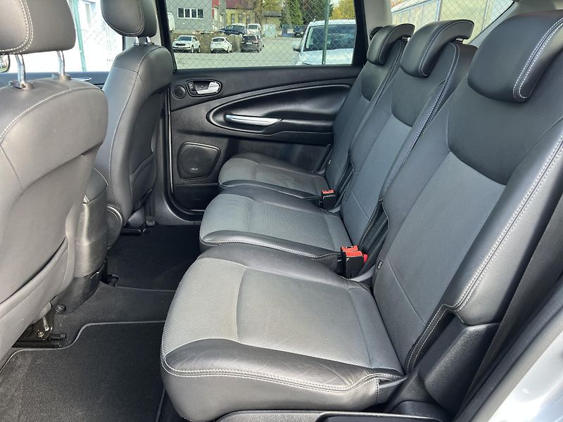 Ford S-MAX 2.0TDCi 103kw AUTOMAT ALU KLIM - fotka 20 z 40