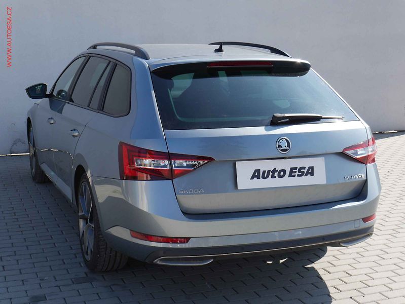 Škoda Superb (2018) 2.0TDi, DSG, navi, bixen - fotka 6 z 21