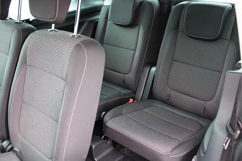 Volkswagen Sharan (2016) 2,0TDI KLIMA NAVI 7MIST - fotka 15 z 30