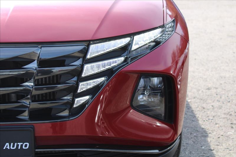 Hyundai Tucson 1,6 T-GDI  ČR,1.MAJITEL, SMART - fotka 30 z 34