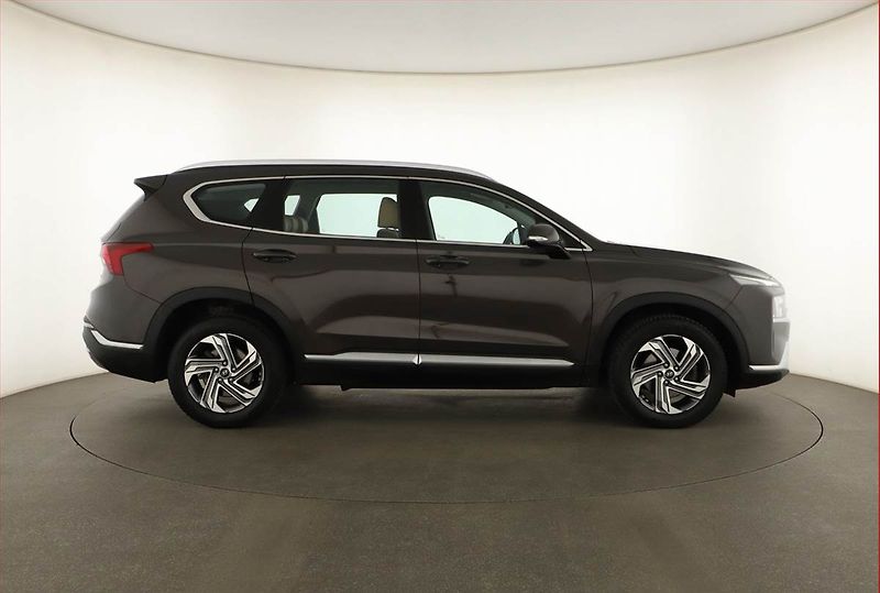 Hyundai Santa Fe (2023) 2.2 CRDi - fotka 6 z 20