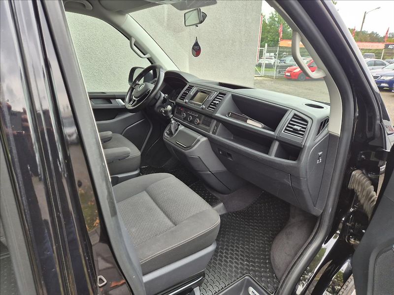 Volkswagen Multivan 2,0 TDI 7 Míst Tempomat DPH!! - fotka 17 z 31
