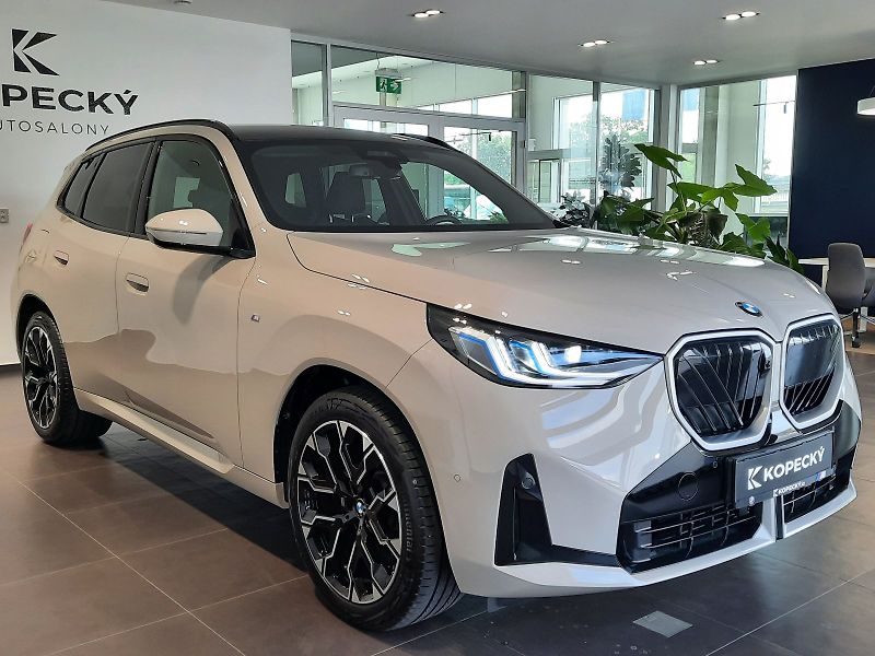 BMW X3 (2025) xDrive 20d M Sport - fotka 3 z 16
