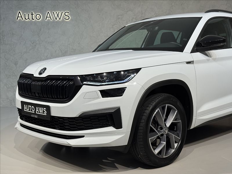 Škoda Kodiaq 2,0 TDi  DSG Sportline Virtual - fotka 4 z 50
