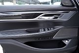 BMW Řada 7 740d xDrive/Laser/M paket/20/Č - náhled 15