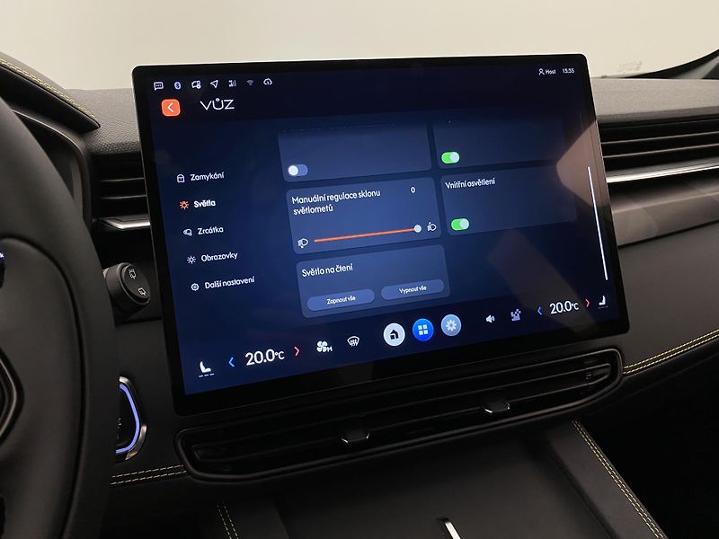 Lynk & Co 01 (2025) CORE PHEV AUT CZ 1.maj - fotka 83 z 96