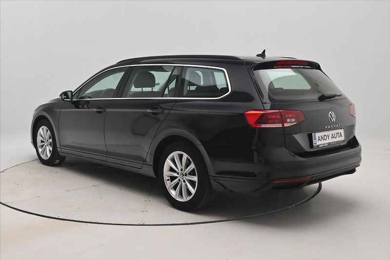 Volkswagen Passat 2,0 TDI 110 kW DSG Business Zá - fotka 7 z 32