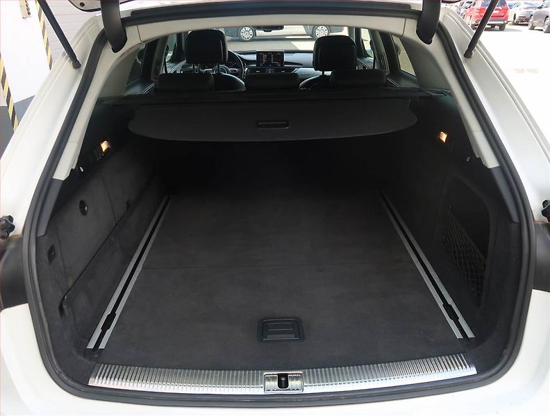 Audi A6 Allroad (2013) 3.0 TDI, 4X4, Automat, Kůže - fotka 14 z 25