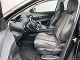 Peugeot 3008 (2018) 2.0 HDi, ČR, Allure, LED - náhled 9