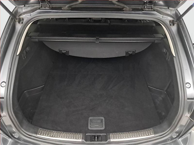 Mazda 6 (2013) 2.0 Skyactiv-G, Navi, Xenony - fotka 14 z 18