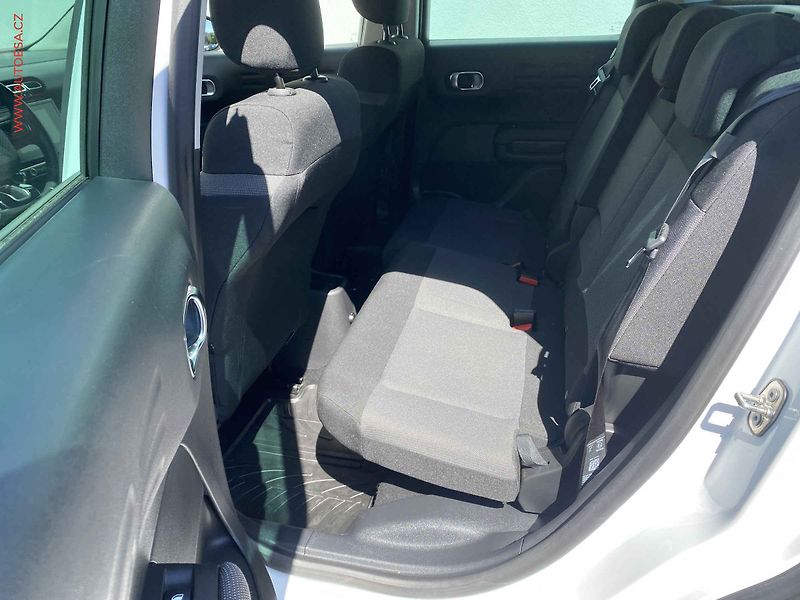 Citroën C3 Aircross (2021) 1.2PT, 1.maj,ČR, Shine, AT - fotka 10 z 19