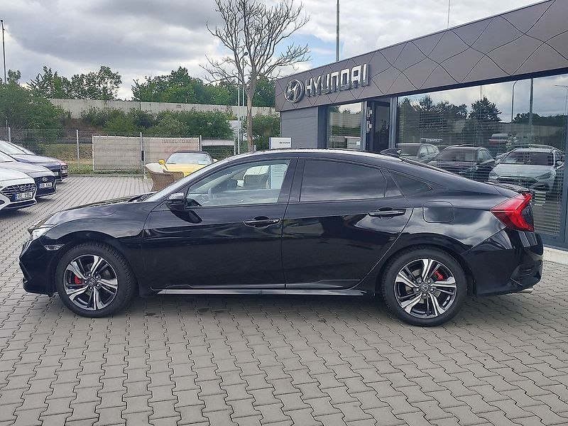 Honda Civic 1.5 i-VTEC/134kW Executive - fotka 8 z 38