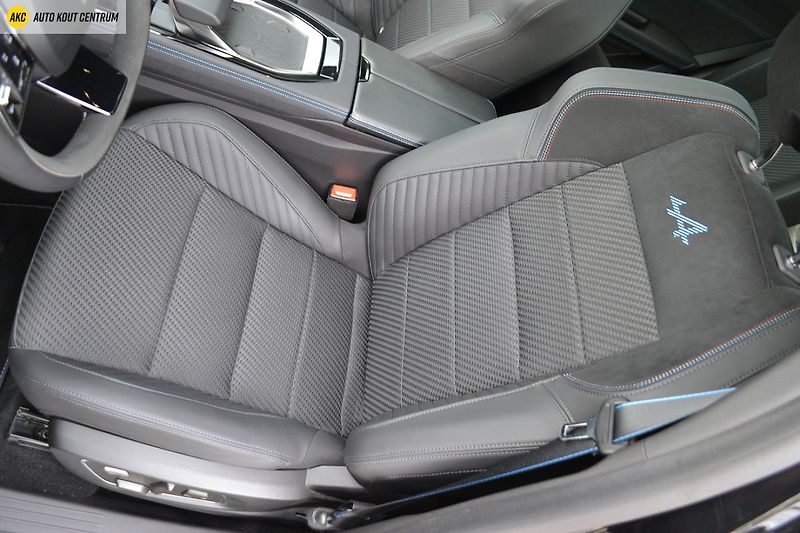Renault Austral esprit Alpine full hybrid E-Te - fotka 34 z 78