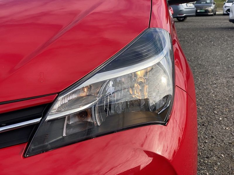 Toyota Yaris 1.33i, ČR, Active, automat - fotka 8 z 16