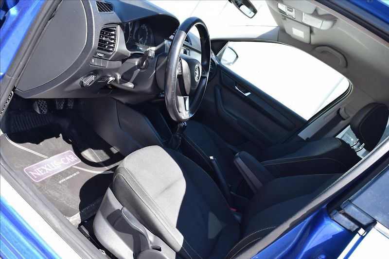 Škoda Fabia 1,0 MPI 55KW VÝHŘEV ALU LPG - fotka 15 z 52