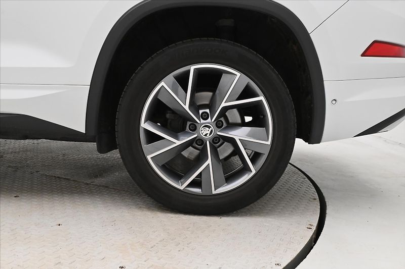 Škoda Kodiaq 2,0 TDI 147kW DSG Sportline Zá - fotka 26 z 26