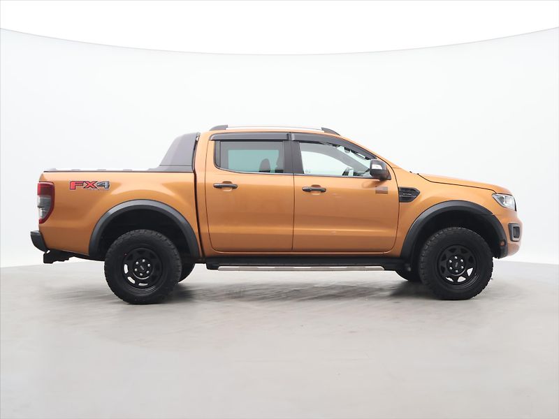 Ford Ranger 2,0 TDCI 156kW Wildtrak 4x4 - fotka 8 z 29