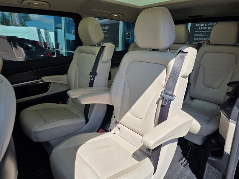 Mercedes-Benz Třídy V 2,0 V 300 d AVG 4M. 1. majitel - fotka 6 z 12