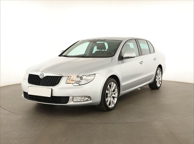 Škoda Superb (2013) Ambition 2.0 TDI, Automat - fotka 2 z 15