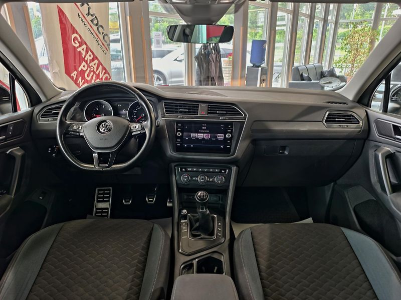 Volkswagen Tiguan 2.0 TDi KAMERA, IQ.DRIVE, DPH - fotka 9 z 26
