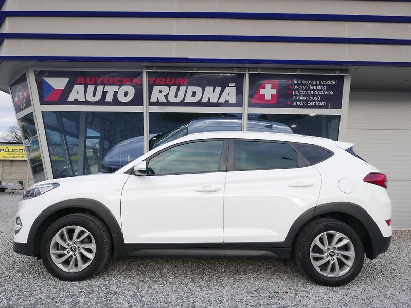 Hyundai Tucson 1,7 CRDi 1.Majitel ČR ! - fotka 15 z 38