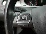 Volkswagen Passat (2013) 2.0 TSi, Highline, DSG, bixen - náhled 13
