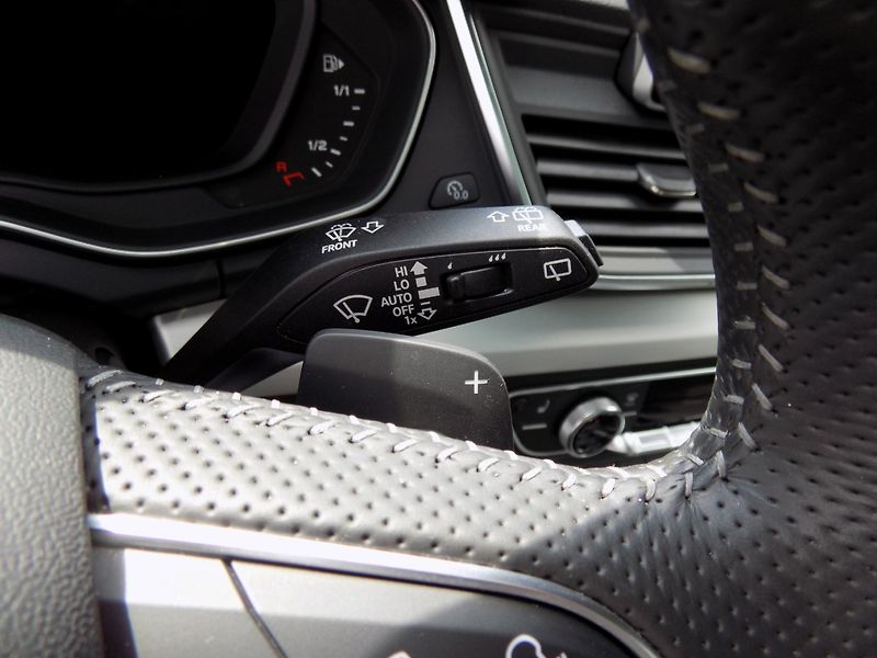 Audi Q5 (2020) 40TDI/S-Line/PANO/4x4/LED/ - fotka 30 z 45