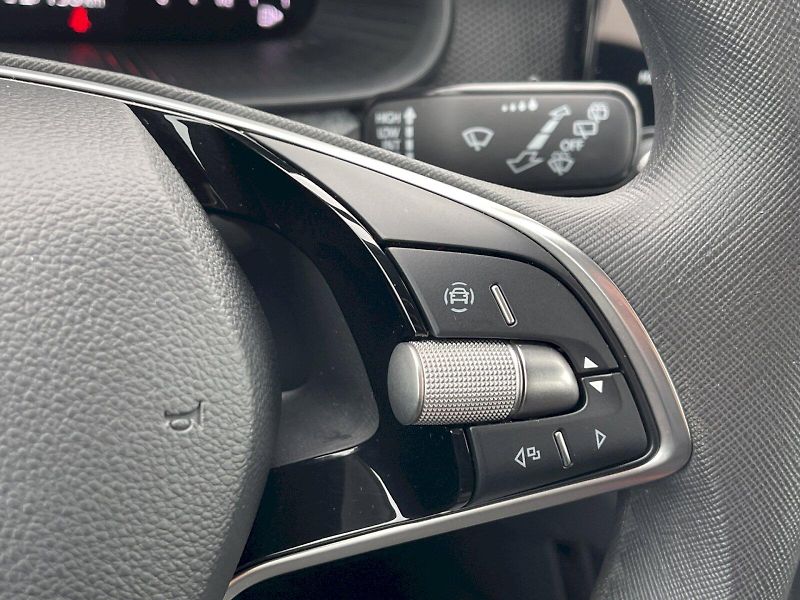 Škoda Scala (2024) 1.0 TSI 85kW Selection - fotka 10 z 34