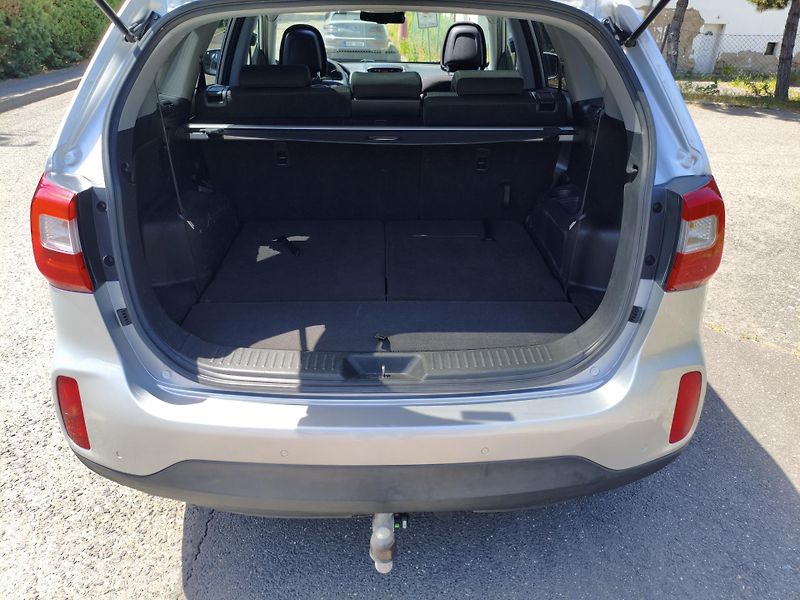 Kia Sorento (2015) 2,0 CRDI Sport 4x4 Záruka - fotka 30 z 35