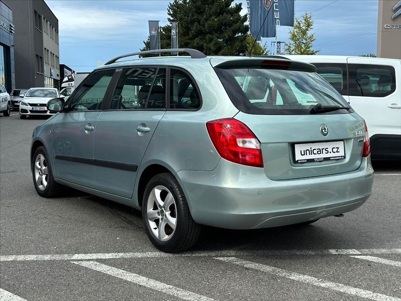 Škoda Fabia 1,2 TSI  Top výbava + Serviska - fotka 4 z 22