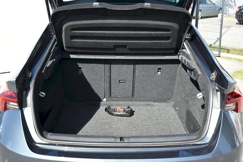 Škoda Octavia (2021) STY TS 110/1.5 M6F - fotka 8 z 22